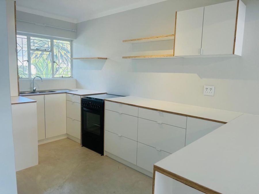 2 Bedroom Property for Sale in Wynberg Upper Western Cape